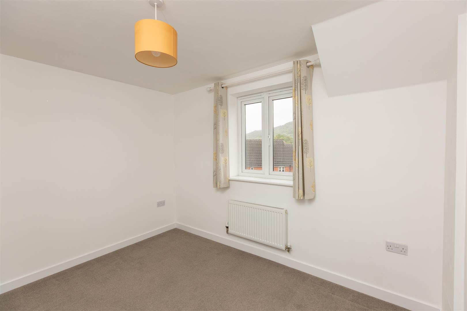 New Cut Road, Swansea, SA1 2DL